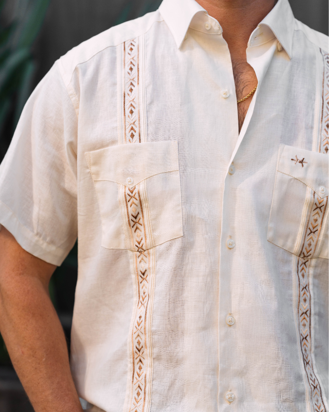 Tejas Guayabera - Ivory Cuero