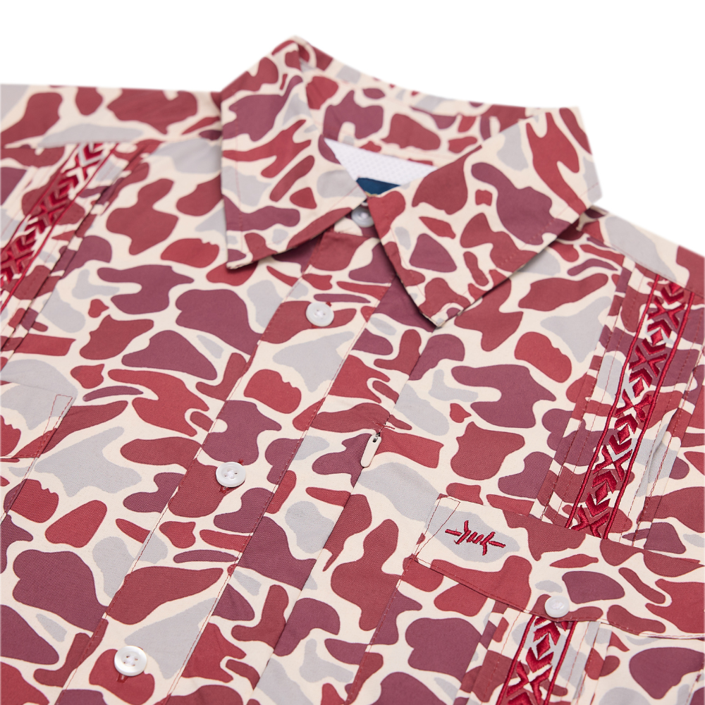 Guayabera Libre - Maroon Camo