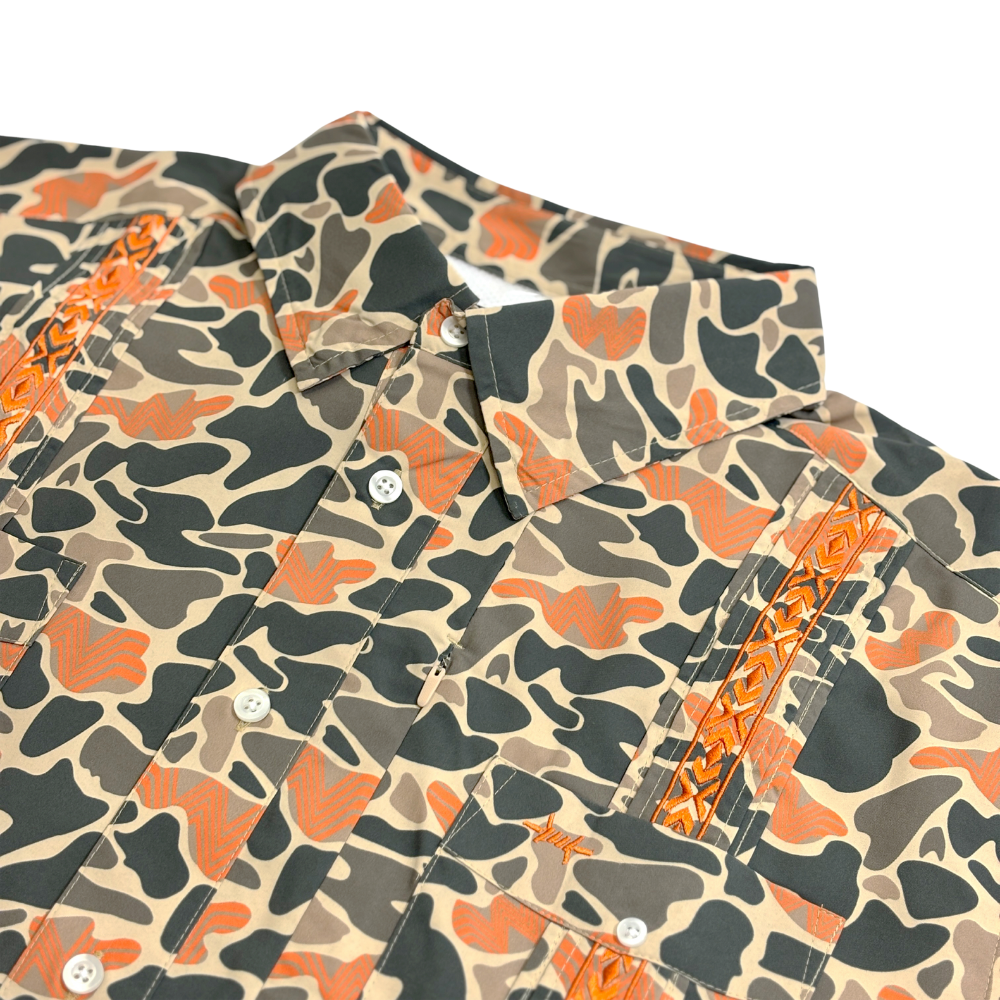 Guayabera Libre - Whataburger Camo
