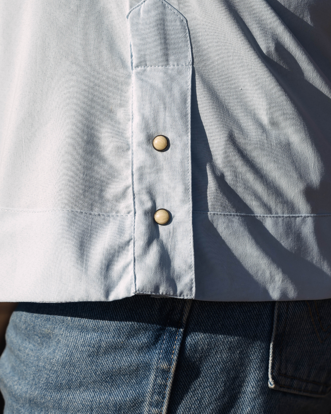 Guayabera Libre Pearl Snap - Benavides