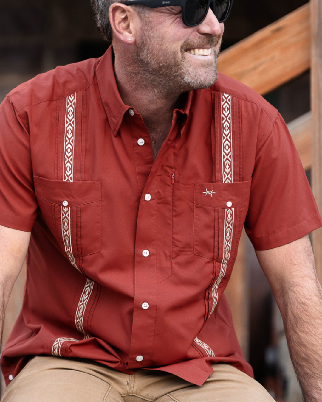 Guayabera Libre - Caprock