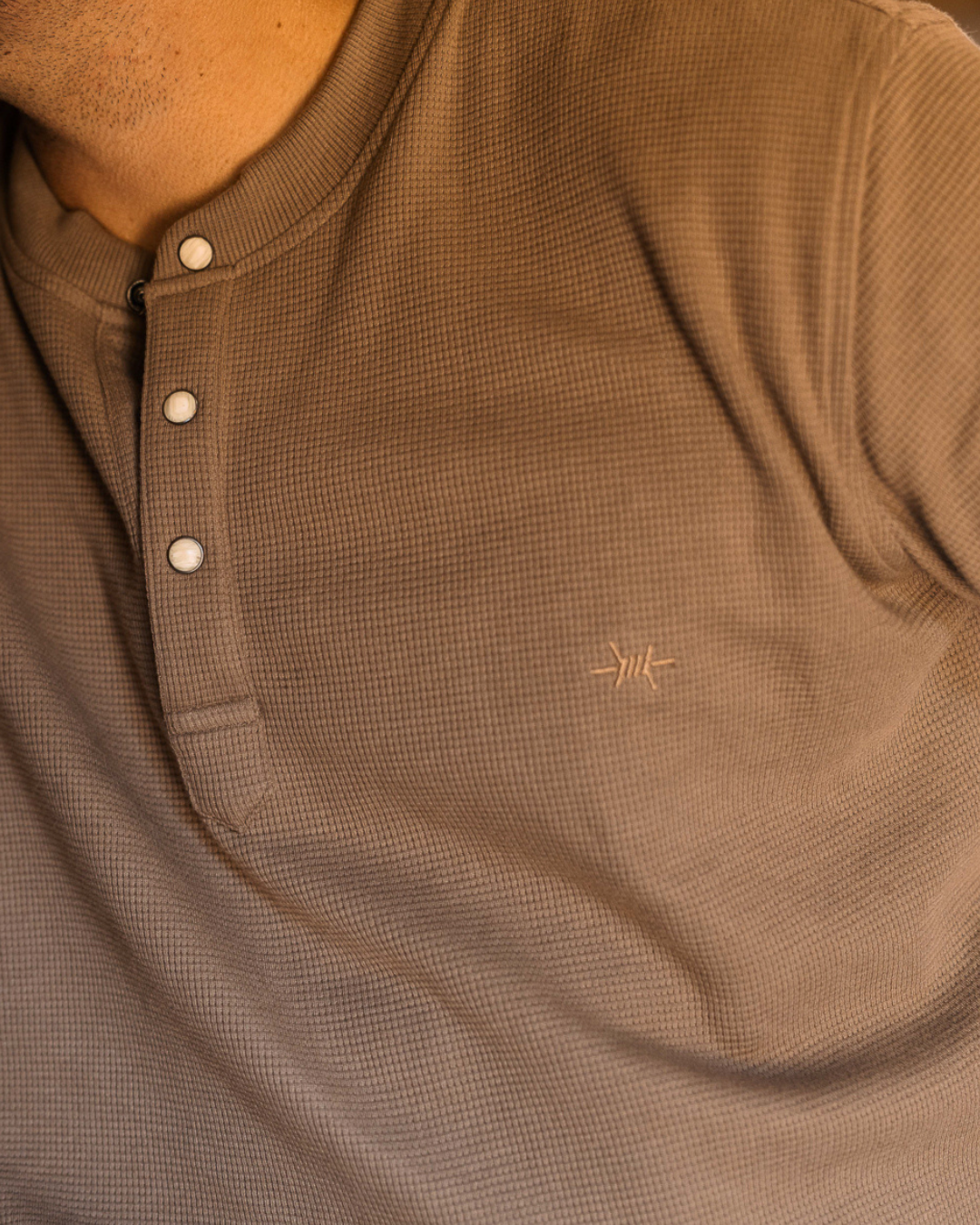 Standard Waffle Henley - Pecan Brown