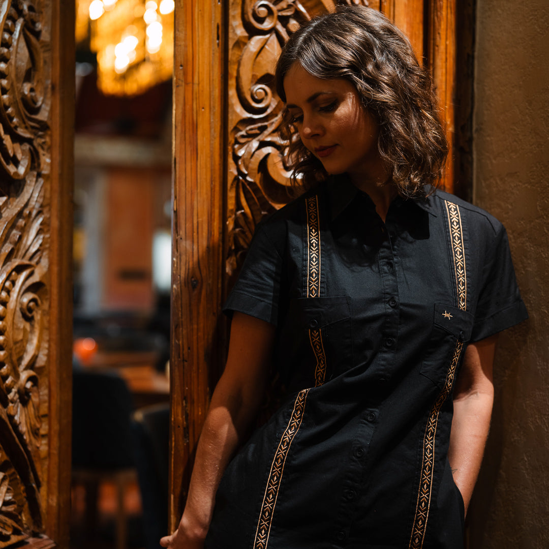 Tejas Guayabera Dress - Diablo Oro