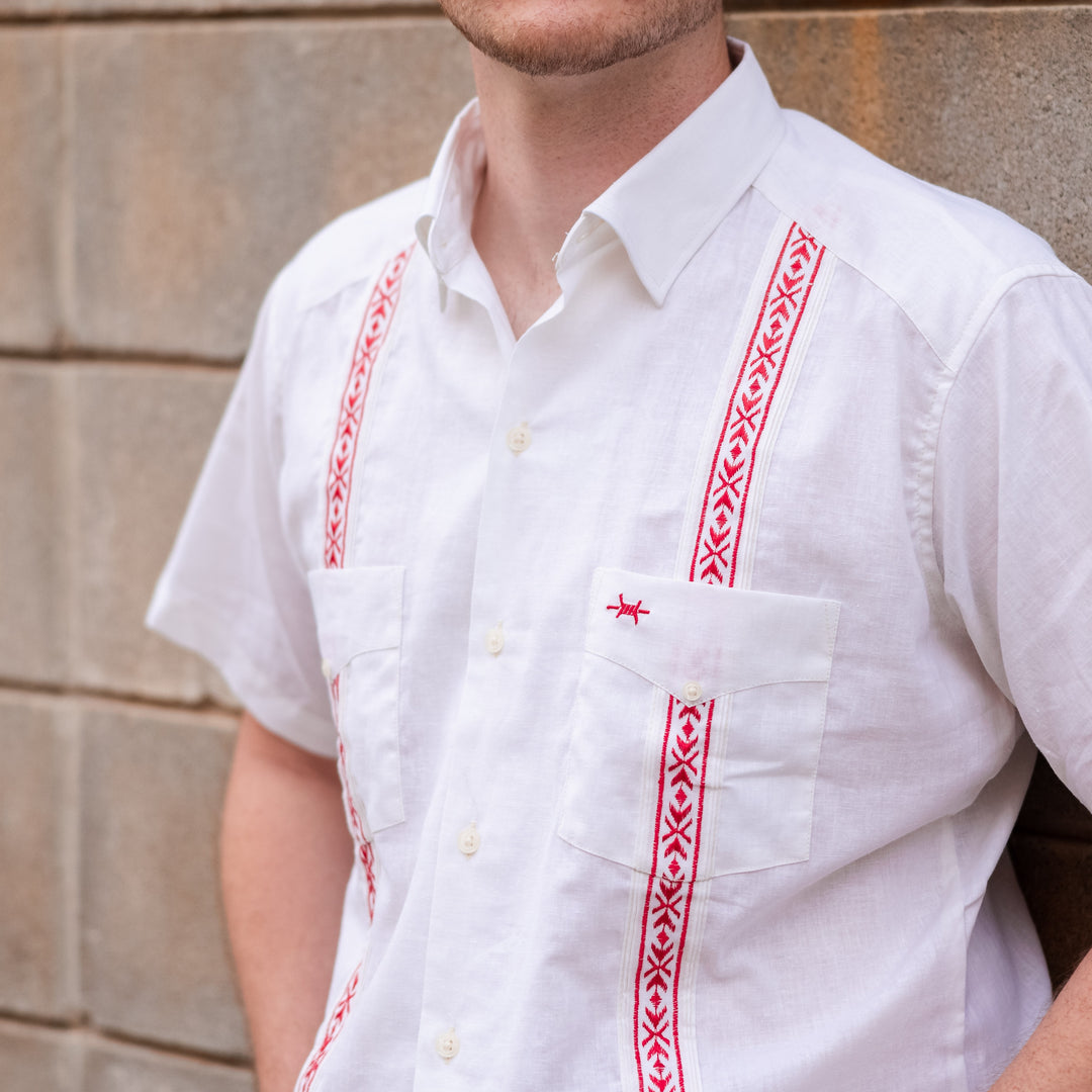 Tejas Guayabera - Red River