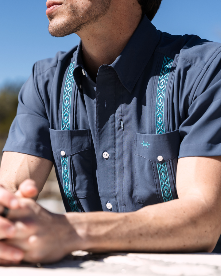 Guayabera Libre - Medina