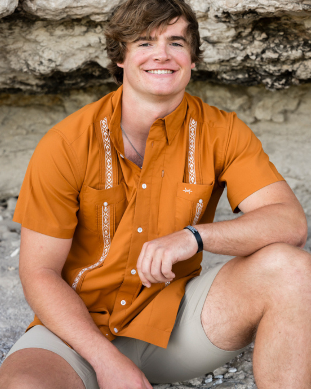 Guayabera Libre - Burnt Orange