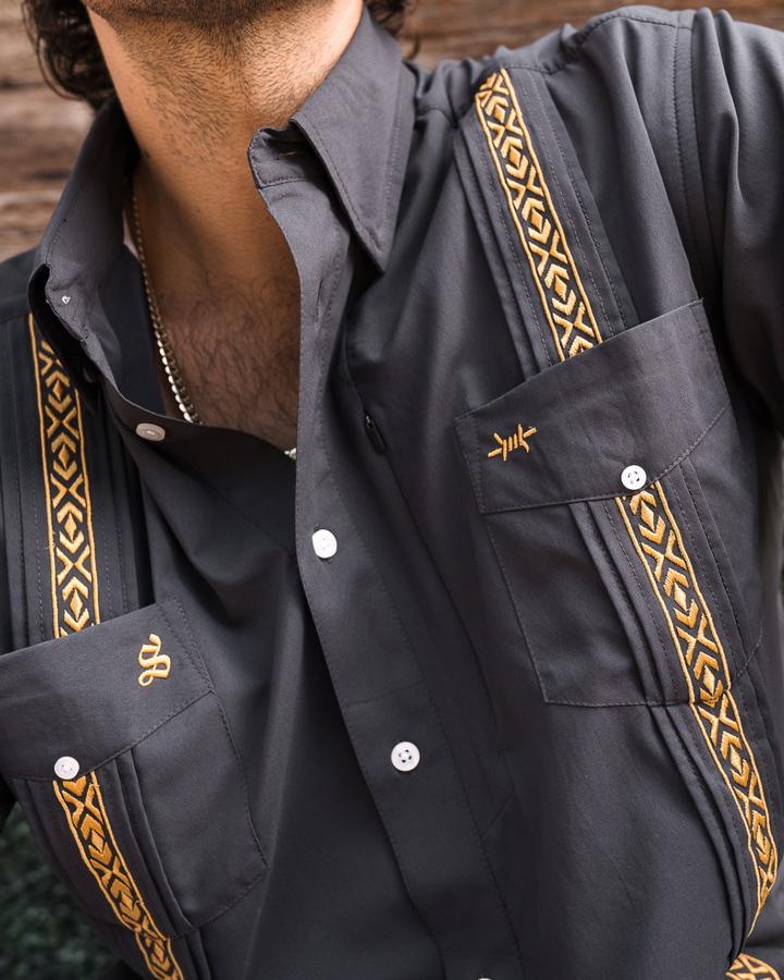 Guayabera Libre - Shiner