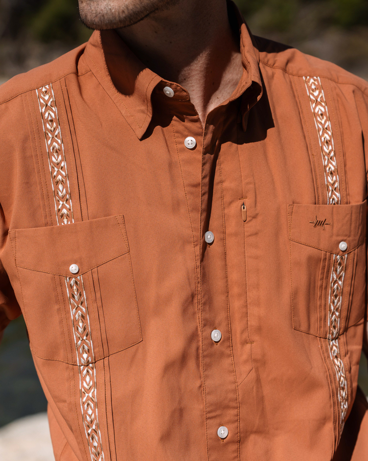 Guayabera Libre - Cobre Cuero