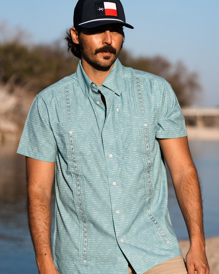 Guayabera Libre - Brisa