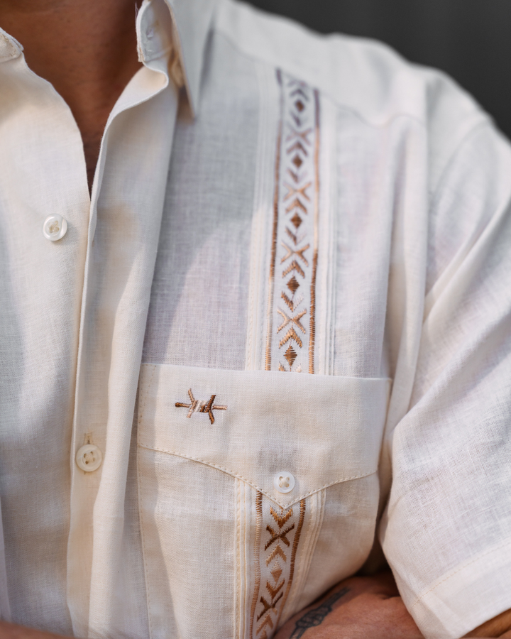 Tejas Guayabera - Ivory Cuero