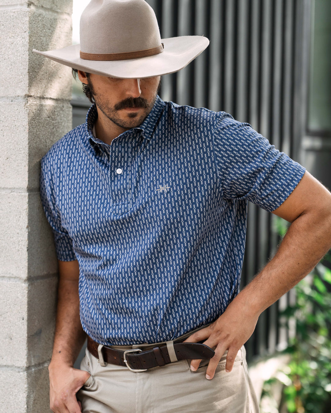 トップス Pedestal polo Traditions Polo - Serape Navy – Texas Standard