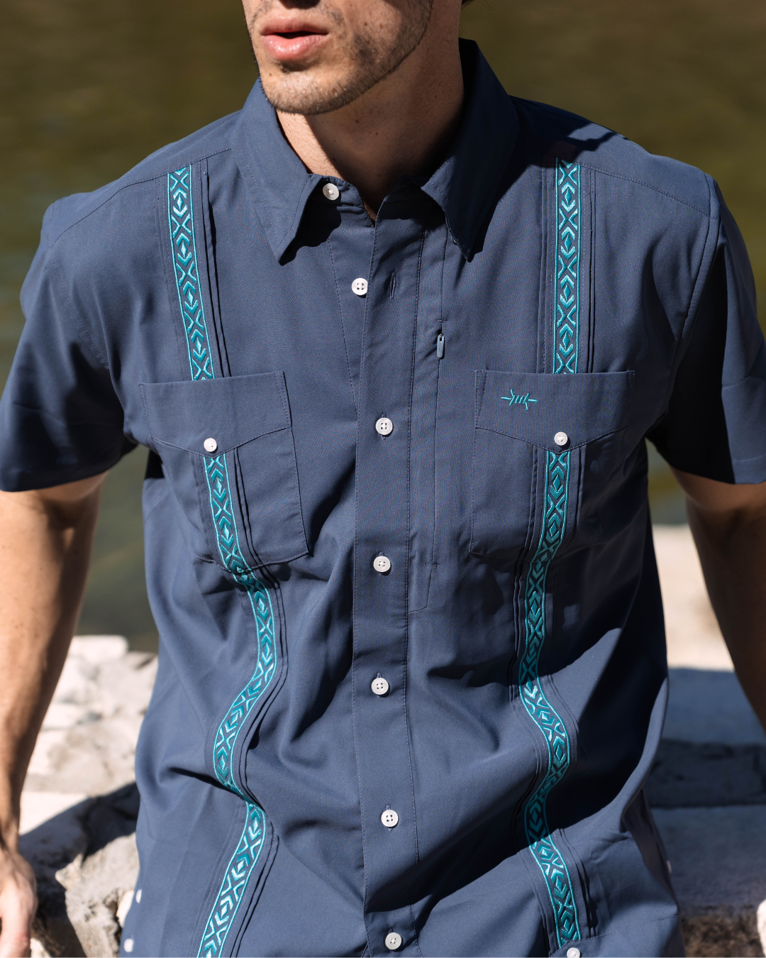 Guayabera Libre - Medina