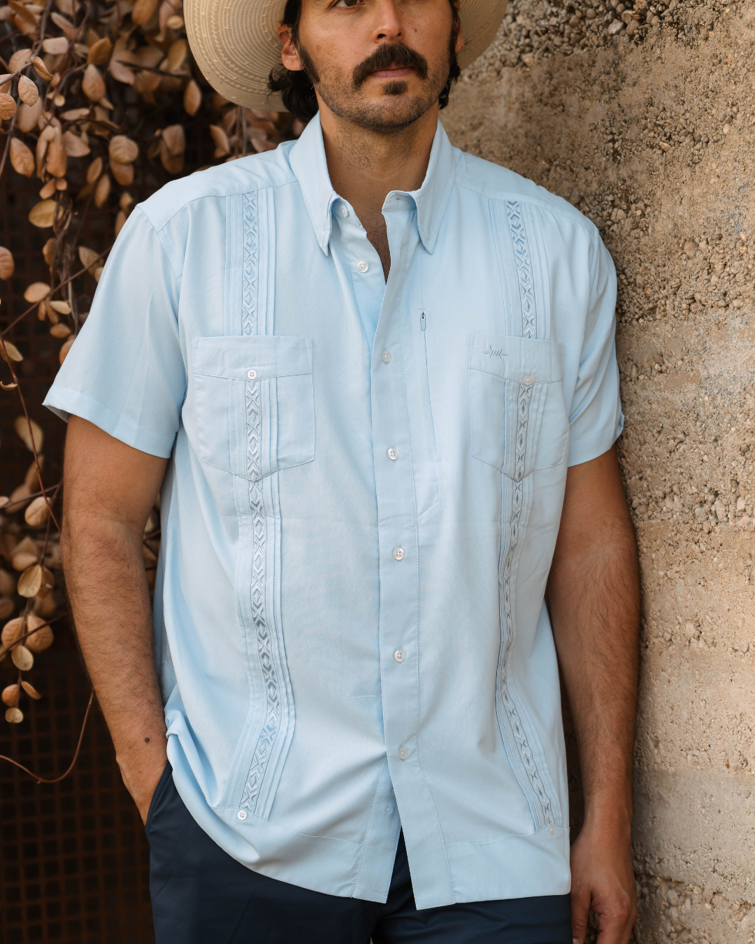 Guayabera Libre - Benavides