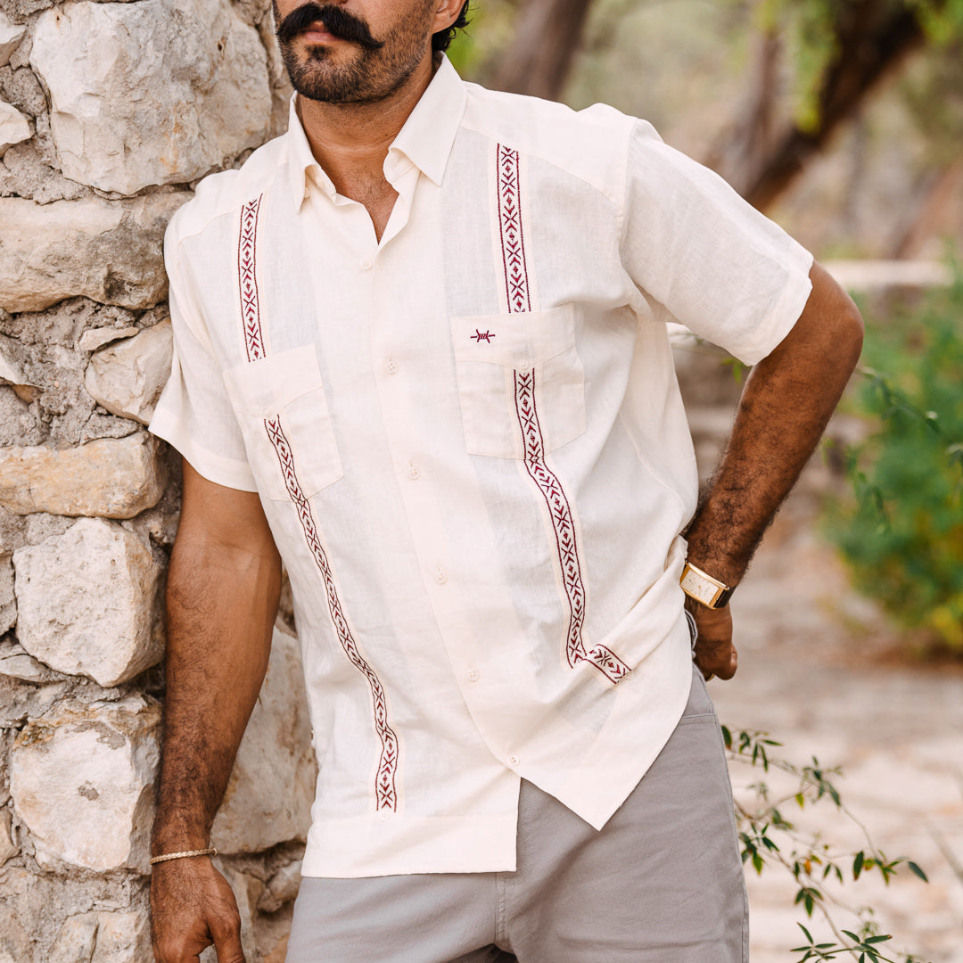Tejas Guayabera - Maroon