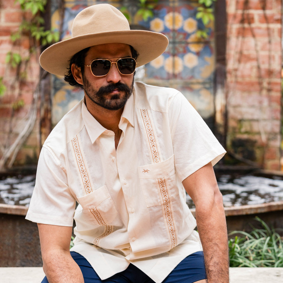 Tejas Guayabera - Garza – Texas Standard